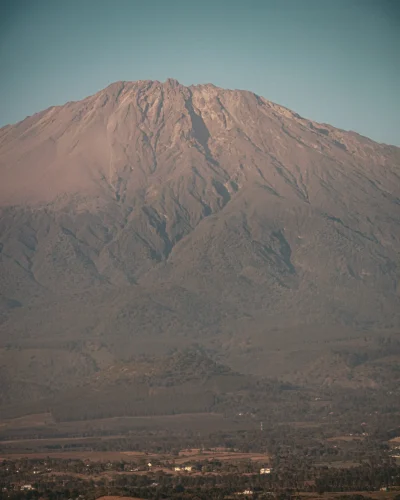 Mt Meru (3) Mt Meru (3)